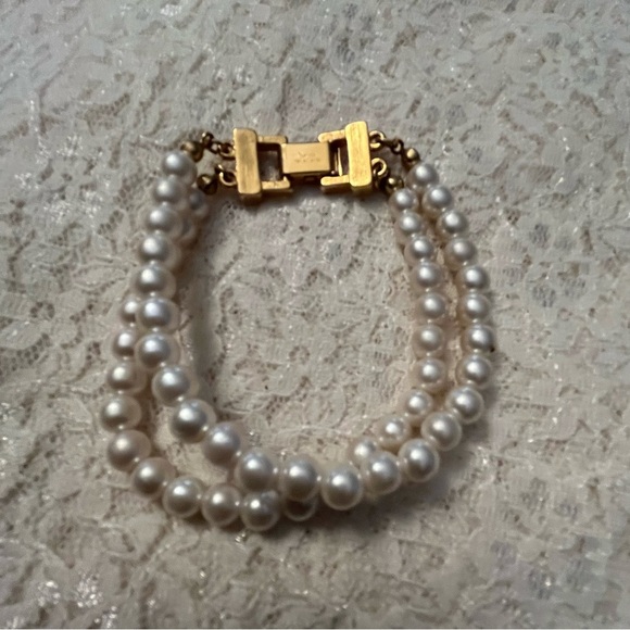 Napier Jewelry - Napier/vintage 2 strand faux pearl bracelet, 7”
